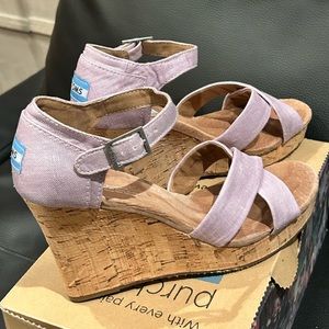 Tom’s Lilac strap wedge heels